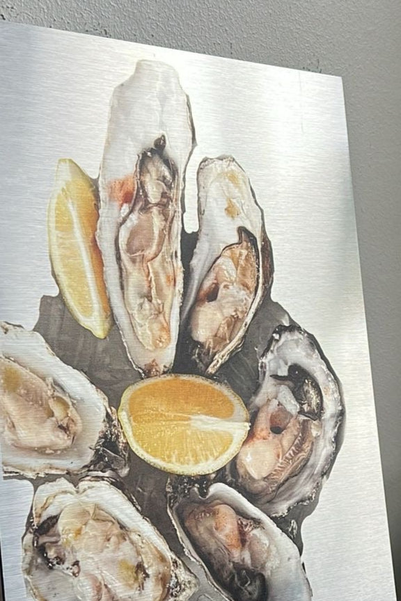 Shiny Oysters by Leonofska