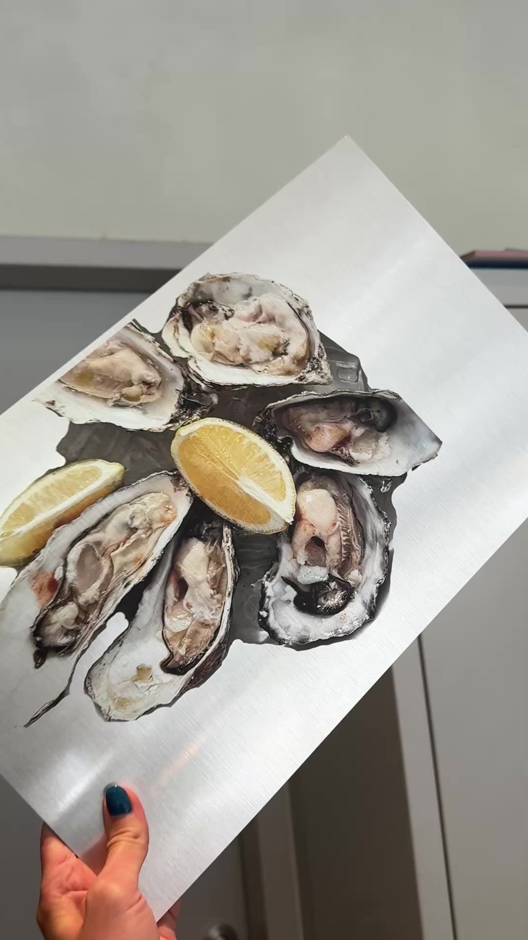 Shiny Oysters by Leonofska